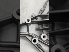 Bomba de água Assy 04137490 04138700 04138560 para Deutz TD2.9 TCD2.9 Partes sobressalentes do motor