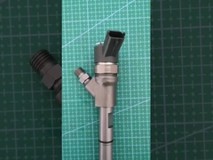 0445110307 Injetor de trilho comum para Komatsu PC70 PC110 PC130-8 4D95 Peças sobressalentes de escavadeiras