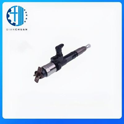 1J500-53050 1J500-53052 1J574-53051 Fuel Injector  For Kubota V3800 Engine
